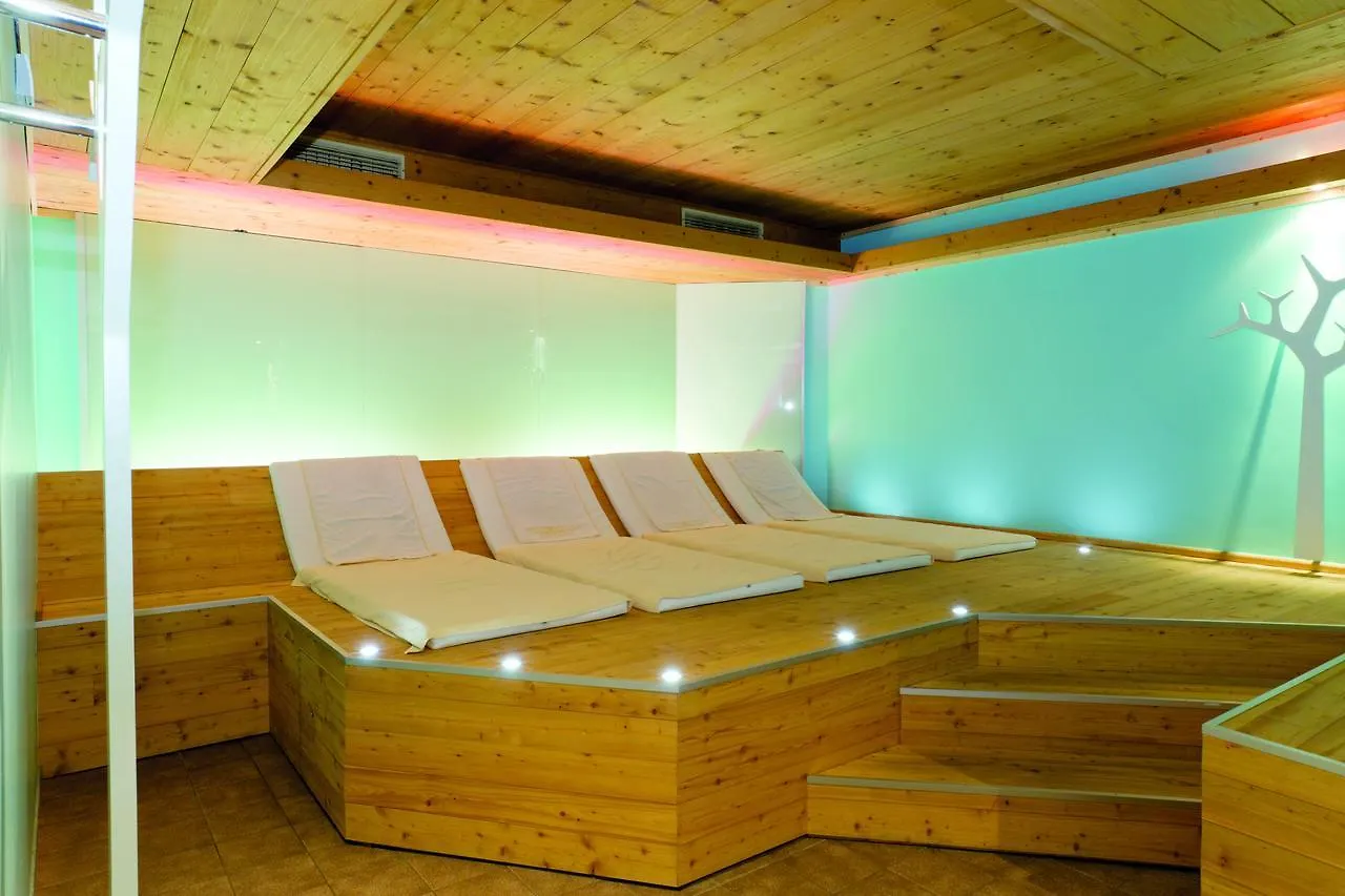 Sportclub Thuiner Hotel Saalbach-Hinterglemm Austria
